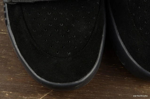 Cblack Black 750 Yeezy Triple Boost Adidas BB1839 0808